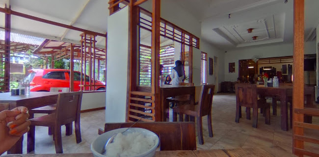 Opinii despre Suasso Restaurant & Coworking Space în Kota Padang - Gastronomi dan perhotelan