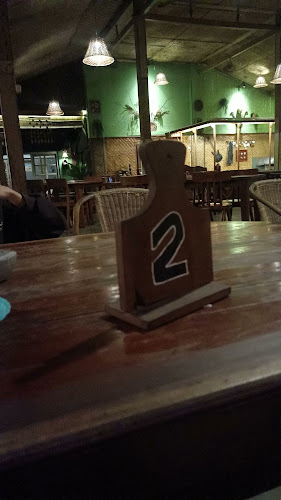 Opinii despre Daharan Njeron mbeteng în Kota Surakarta - Gastronomi dan perhotelan