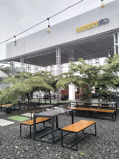 Hanian Cafe