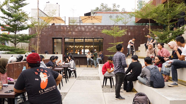 Opinii despre Walking Drums Margonda Depok în Kota Depok - Gastronomi dan perhotelan