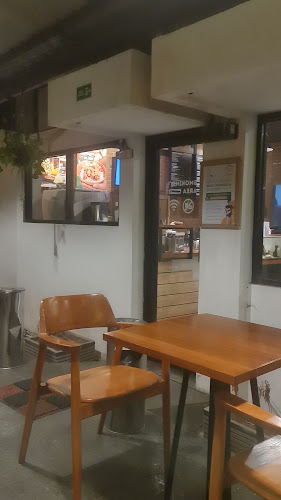 Coffee Toffee Airlangga Corner - Gastronomi dan perhotelan