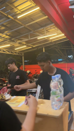 Comentarii opinii despre Angkringan Laperpoll plg