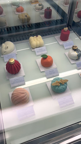 Opinii despre Recolte Patisserie Cafe în Surabaya - Gastronomi dan perhotelan