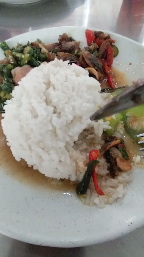 Opinii despre Pondok Sempurna Resto în Kota Medan - Gastronomi dan perhotelan