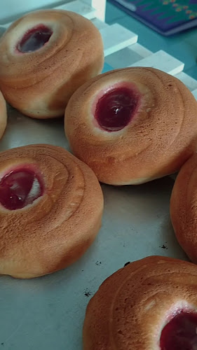 Zee Bakery & Coffee Shop