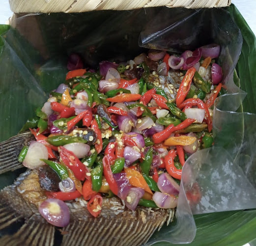 PINDANG UWO Sumur Putri - Gastronomi dan perhotelan