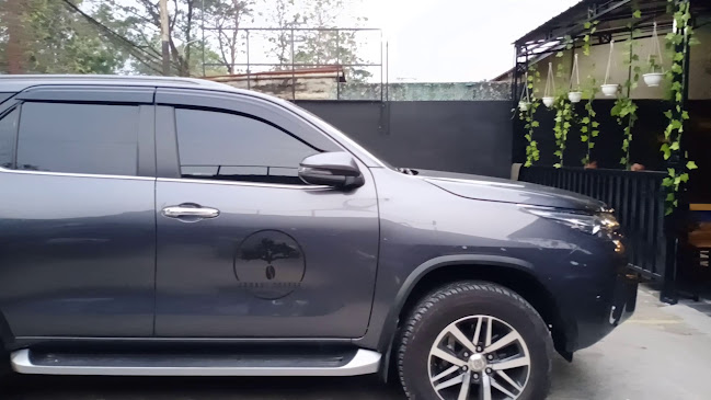 Jl. Lunjuk Jaya No.3a, Bukit Lama, Kec. Ilir Bar. I, Kota Palembang, Sumatera Selatan 30128