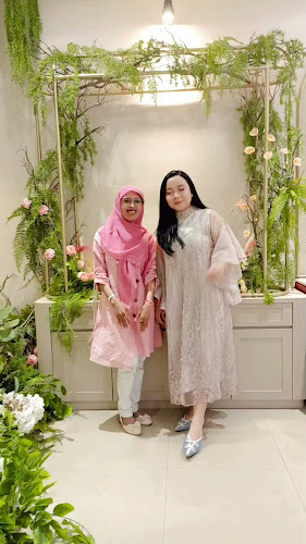 Comentarii opinii despre Armey Kitchen & Flowershop