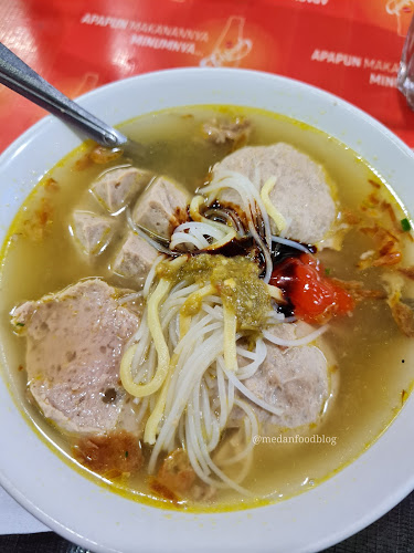 Opinii despre Bakso Putri în Kota Medan - Gastronomi dan perhotelan