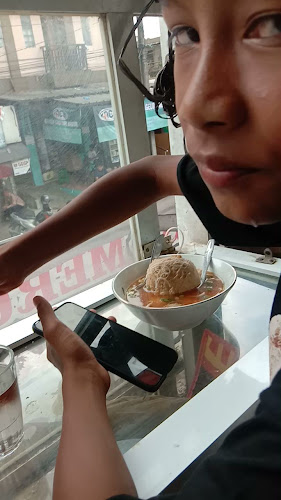 Opinii despre Baso Vany Solo în Kota Bandung - Gastronomi dan perhotelan