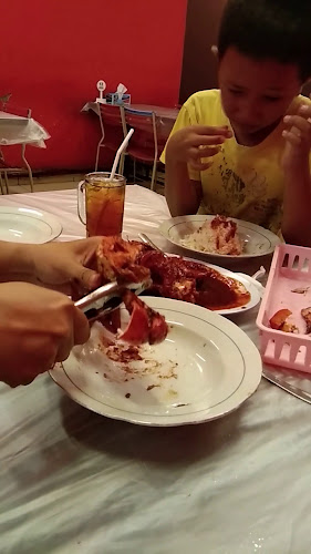 Opinii despre Kepiting Cak Gundul 1992 în Kota Semarang - Gastronomi dan perhotelan