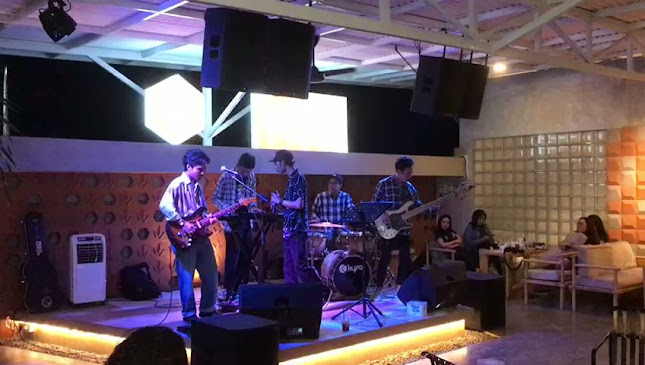 Jl. Jend. Sudirman No.99X, Rembiga, Kec. Selaparang, Kota Mataram, Nusa Tenggara Bar. 83124