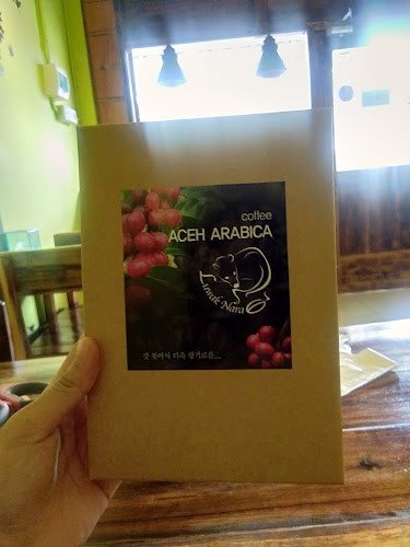 Opinii despre Coffe Shop Santai Palembang în Kota Palembang - Gastronomi dan perhotelan