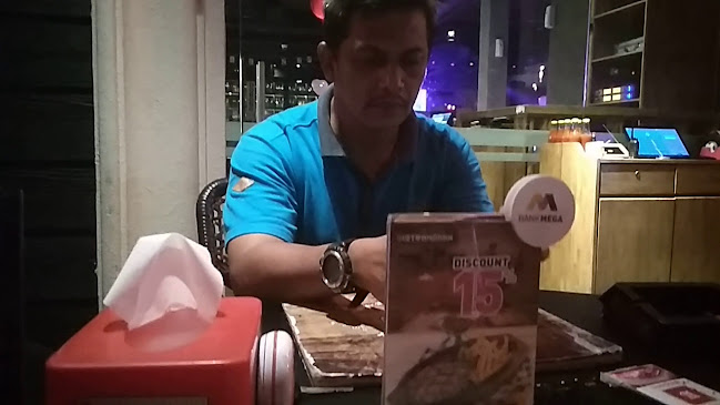 Opinii despre BISTRONOMIX în Kota Medan - Gastronomi dan perhotelan