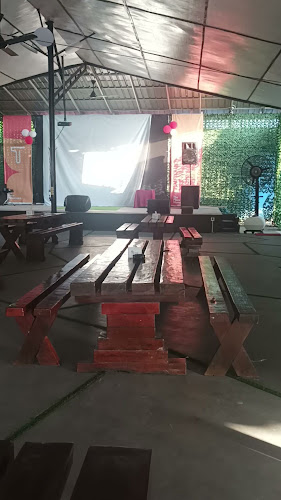 TAMAN PUCUAK MERAH - Kota Padang