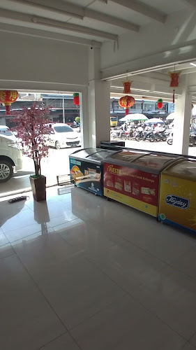 Jl. Pahlawan No.31-36, Benua Melayu Darat, Kec. Pontianak Sel., Kota Pontianak, Kalimantan Barat 78121