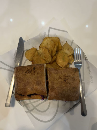 Opinii despre BUITENS în Kota Bogor - Gastronomi dan perhotelan