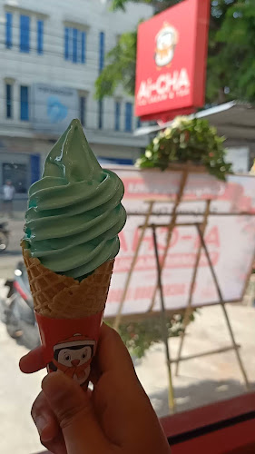 Opinii despre Aicha Ice Cream & Tea Madiun în Kota Madiun - Gastronomi dan perhotelan