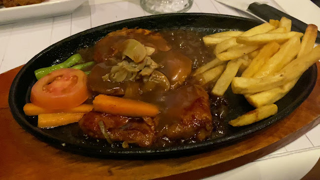 Boncafe Steak & Ice Cream