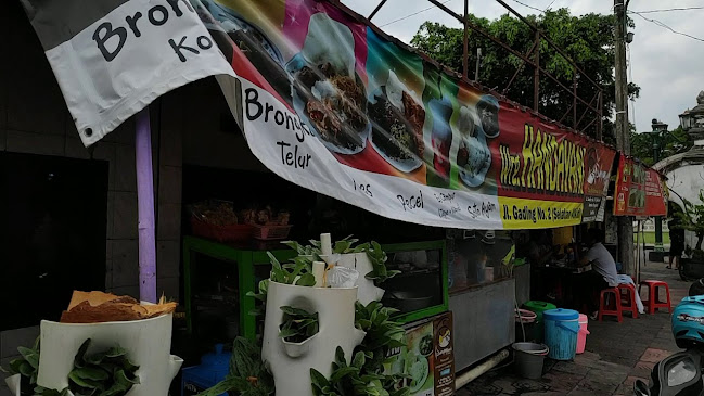 Warung Brongkos Handayani