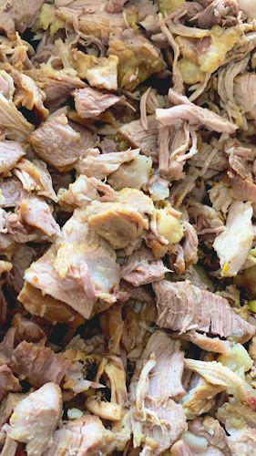 Warung Nasi Babi Guling Men Repot - Gastronomi dan perhotelan