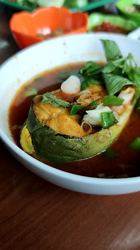 Opinii despre PONDOK PINDANG UMAK BUKIT în Kota Palembang - Gastronomi dan perhotelan