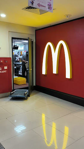 Opinii despre McDonald's Istana BEC Bandung în Kota Bandung - Gastronomi dan perhotelan