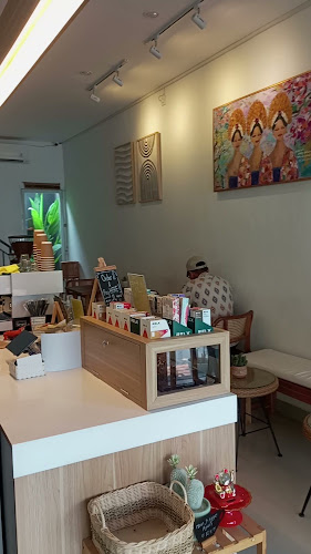 Opinii despre Jayagiri Coffee în Kota Denpasar - Gastronomi dan perhotelan