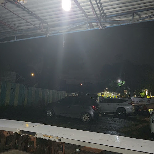 Seafood pecel lele agus kuncoro - Kota Palembang