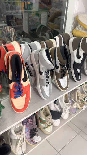 Jl. A. Yani No.160, Loktabat Sel., Kec. Banjarbaru Selatan, Kota Banjar Baru, Kalimantan Selatan 70714