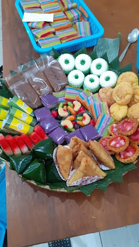 Toko & Pabrik Kue Ny Nina - Kab. Tasikmalaya