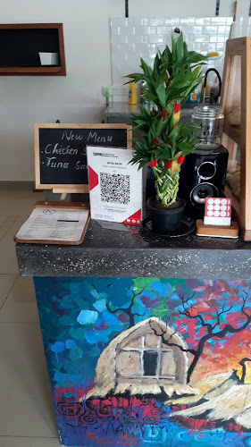 Opinii despre Ratih Coffee & Eatery în Kota Mataram - Gastronomi dan perhotelan