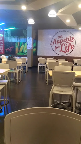 KFC Manado Sudirman - Gastronomi dan perhotelan