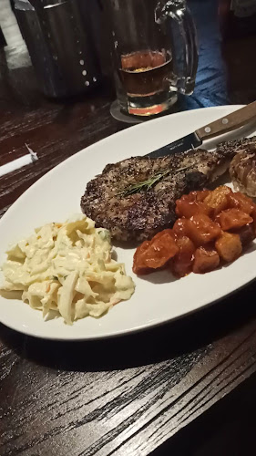 Opinii despre HotLicks Texas BBQ & Bar în Kabupaten Tangerang - Gastronomi dan perhotelan