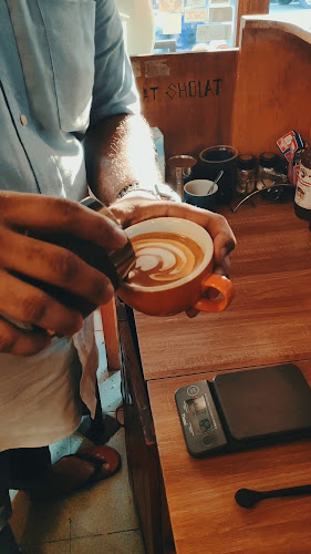 Opinii despre Rumah Kopi Kabayan în Kota Sibolga - Gastronomi dan perhotelan