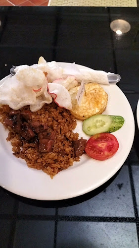 Comentarii opinii despre KOWAWA PSJ UI Coffee Shop