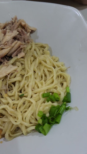 Golden Yen - Gastronomi dan perhotelan