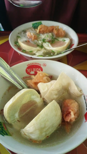 Comentarii opinii despre Bu Ayu Bakso