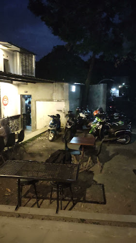 Jl. Taman Curie No.19, Pasir Kaliki, Kec. Cicendo, Kota Bandung, Jawa Barat 40171