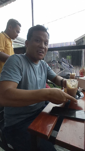 Opinii despre AL COFFE ( Pineng Nyen ) în Kota Langsa - Gastronomi dan perhotelan