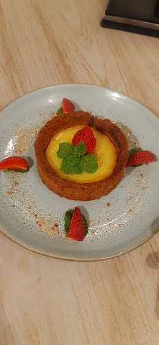 Tanasurga restaurant, cafe, garden and less waste organic store - Gastronomi dan perhotelan