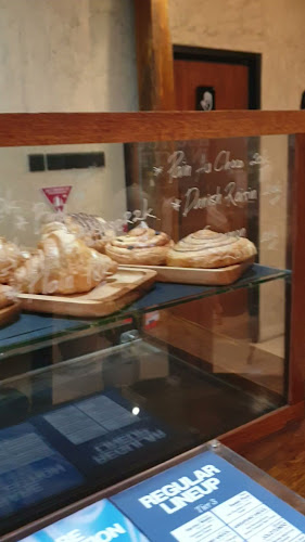 Opinii despre The Hidden Swargi Coffee Roastery în Kota Surakarta - Gastronomi dan perhotelan