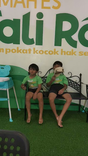 Comentarii opinii despre Rumah Es Tali Roso - Batam Center