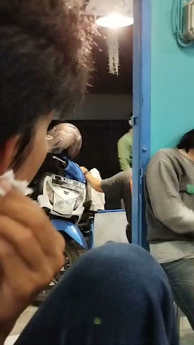 Opinii despre Teras umah coffee în Kota Denpasar - Gastronomi dan perhotelan