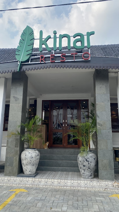 KINAR RESTO PAHOMAN