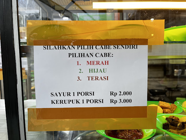 Opinii despre TARASO MAKAN PADANG (AYAM GEPREK & IKAN ASIN) în Kota Padang - Gastronomi dan perhotelan