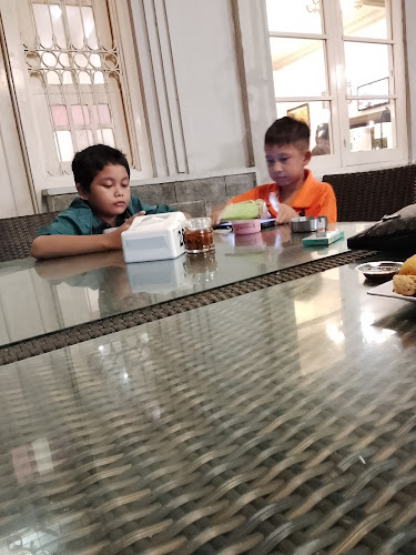 Depot Bu Rudy Anjasmoro Surabaya - Gastronomi dan perhotelan