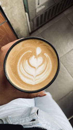 Sangrai coffee house - Gastronomi dan perhotelan