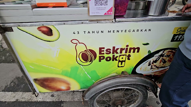 Opinii despre Eskrim Pokat AU în Kota Tebing Tinggi - Gastronomi dan perhotelan