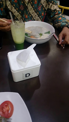 Comentarii opinii despre Golden Yen